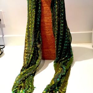 Comfy multi green scarf